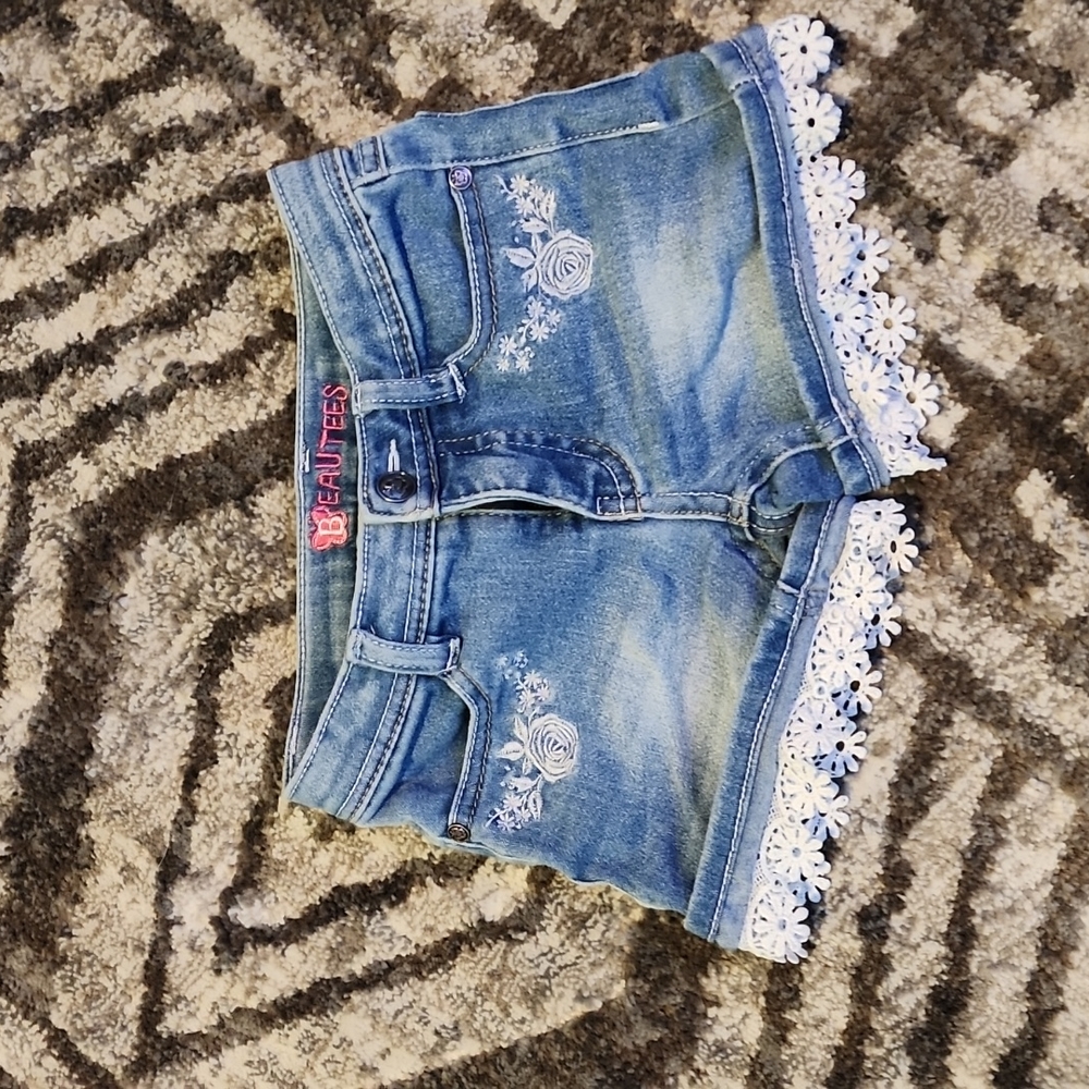 Little girl shorts